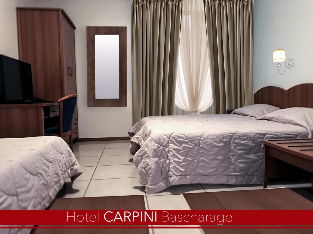Hotel Carpini Башараж Екстер'єр фото